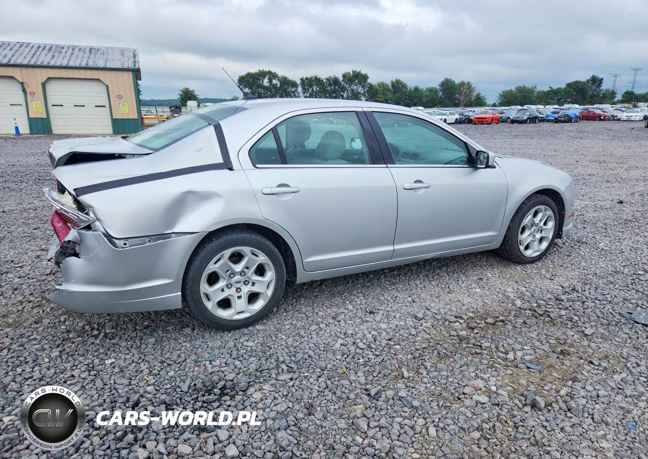 2011 Ford Fusion Se VIN:3FAHP0HAXBR203899 - 3
