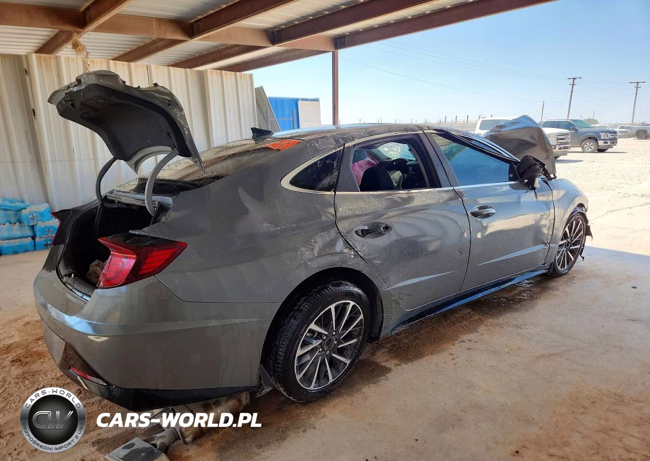 2022 Hyundai Sonata Limited VIN:KMHL34J22NA244189 - 3