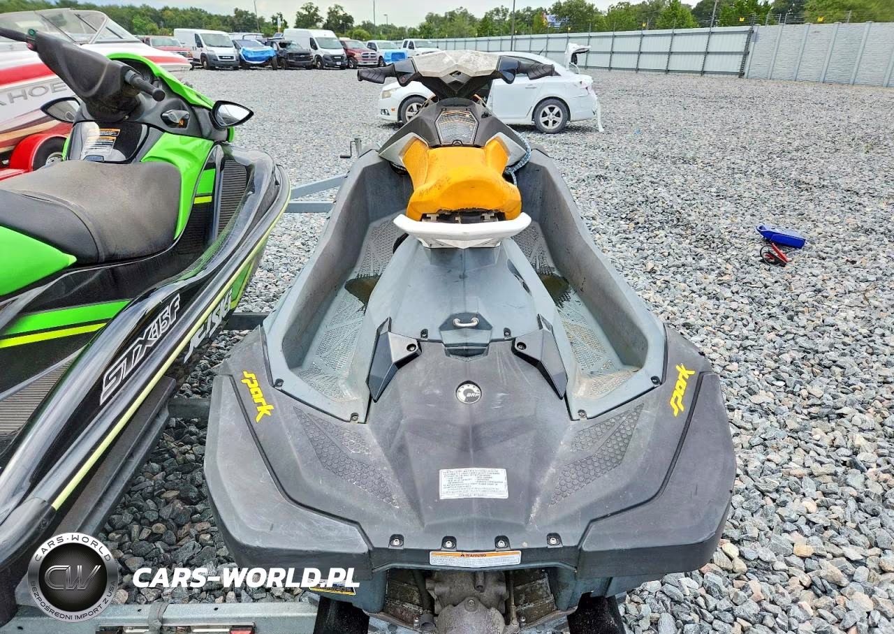 2018 Sea-Doo Spark Jet Ski VIN:CAYDV88392E818 - 6