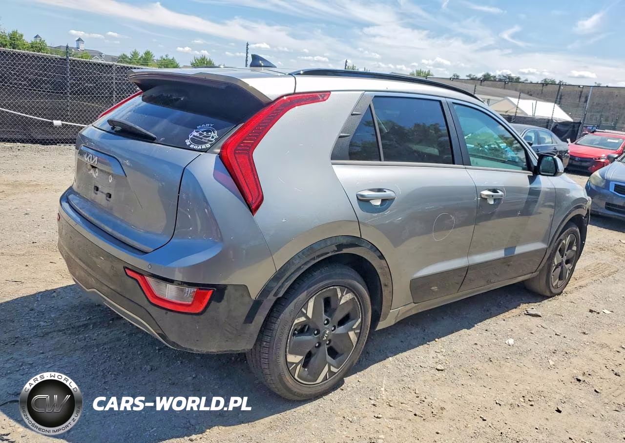 2023 Kia Niro Wind VIN:KNDCR3L14P5054293 - 3