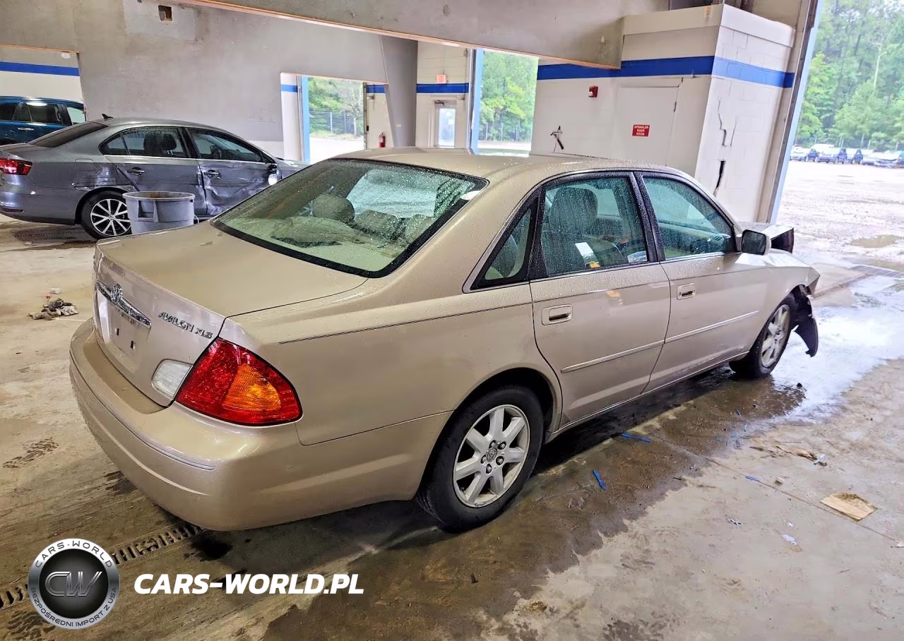 2000 Toyota Avalon Xls VIN:4T1BF28B2YU069037 - 3