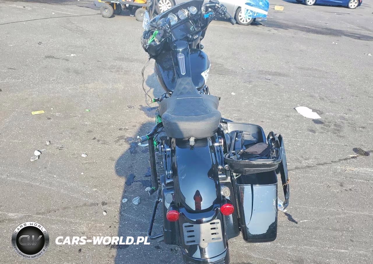 2019 Harley-Davidson Flhxs VIN:1HD1KRP19KB678978 - 4