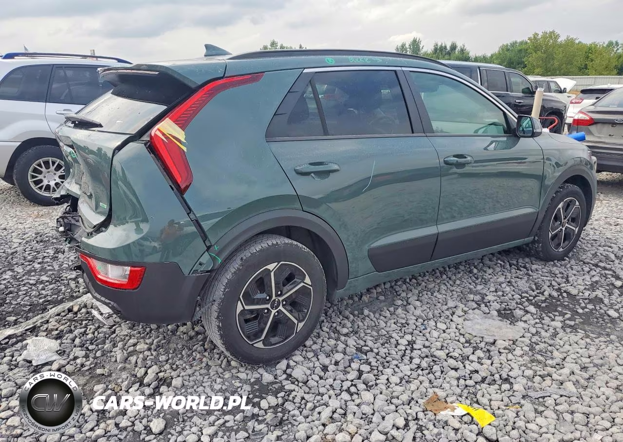 2024 Kia Niro Ex VIN:KNDCR3LE0R5145664 - 3