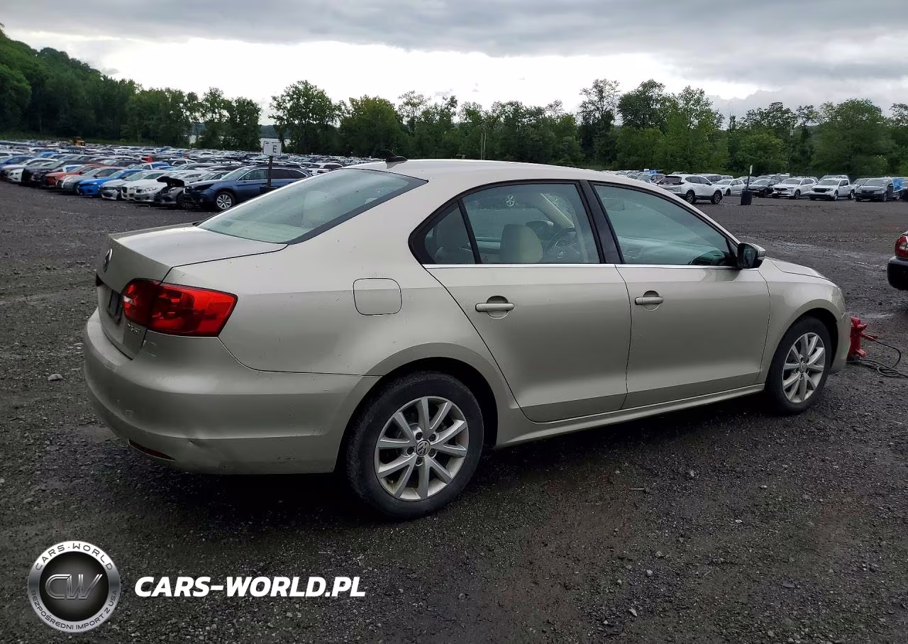 2013 Volkswagen Jetta Se VIN:3VWDP7AJ3DM302542 - 3