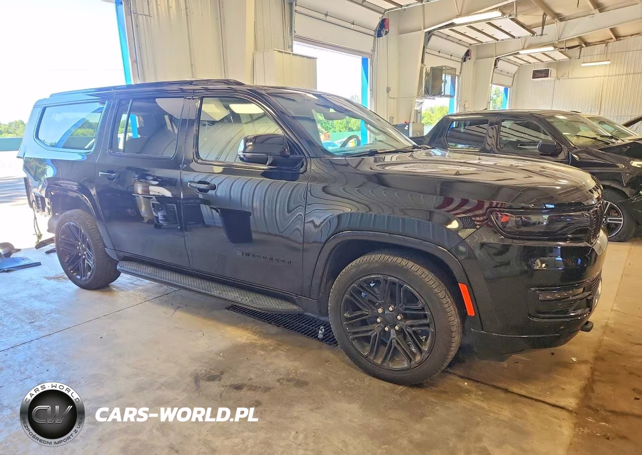 2024 Jeep Wagoneer L Series Ii VIN:1C4SJSBP0RS133208 - 4