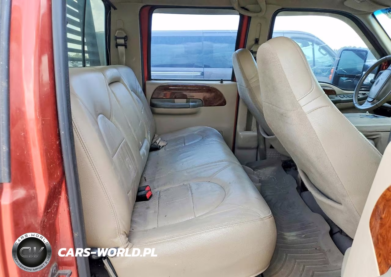 2000 Ford F350 Super Duty VIN:1FTWW33FXYEA10480 - 10