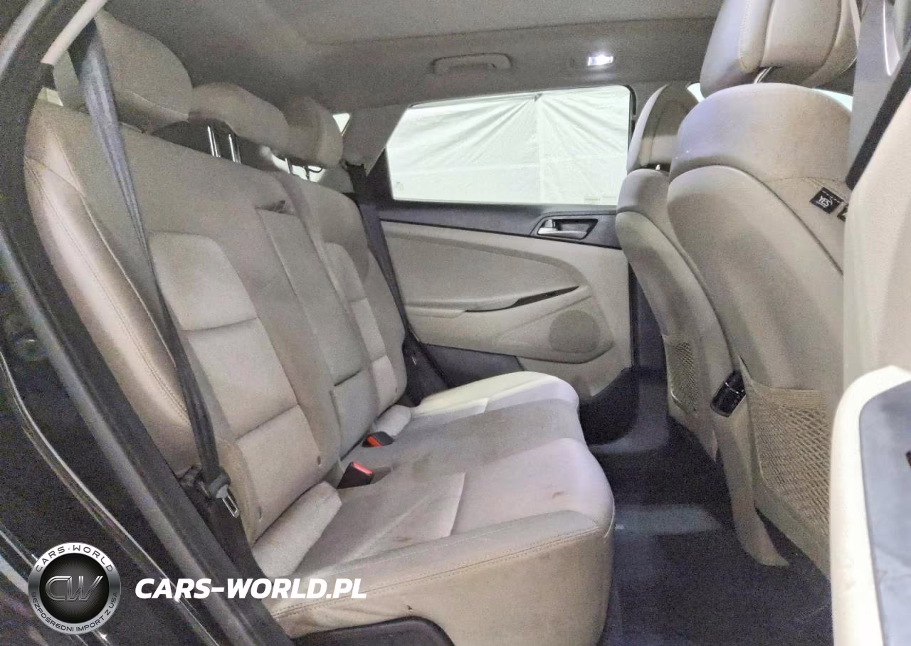 2018 Hyundai Tucson Value VIN:KM8J33A29JU764111 - 11