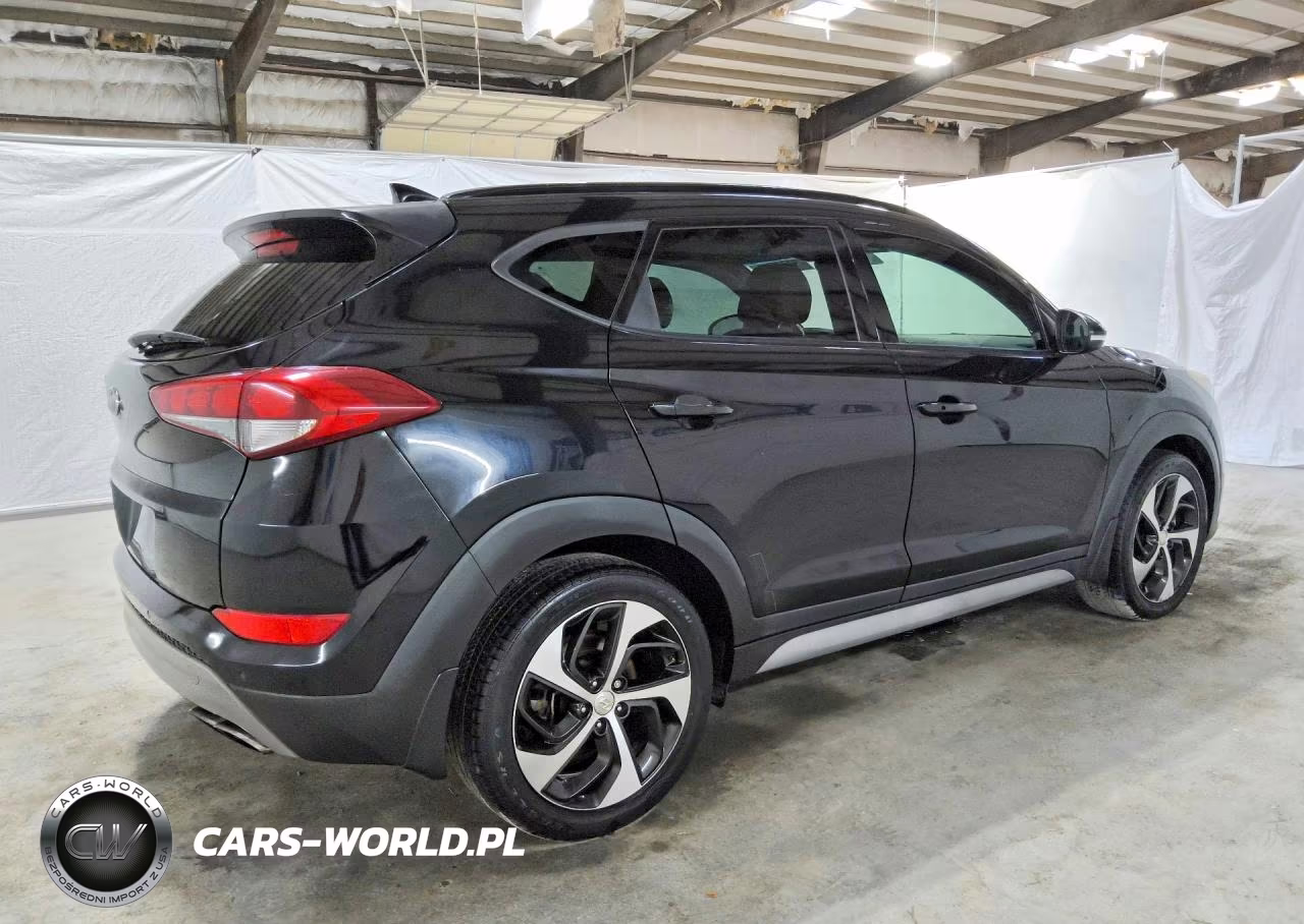2018 Hyundai Tucson Value VIN:KM8J33A29JU764111 - 3