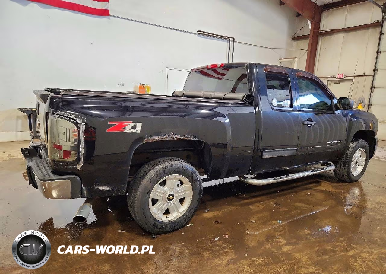 2011 Chevrolet Silverado K1500 Lt VIN:1GCRKSE37BZ253671 - 3