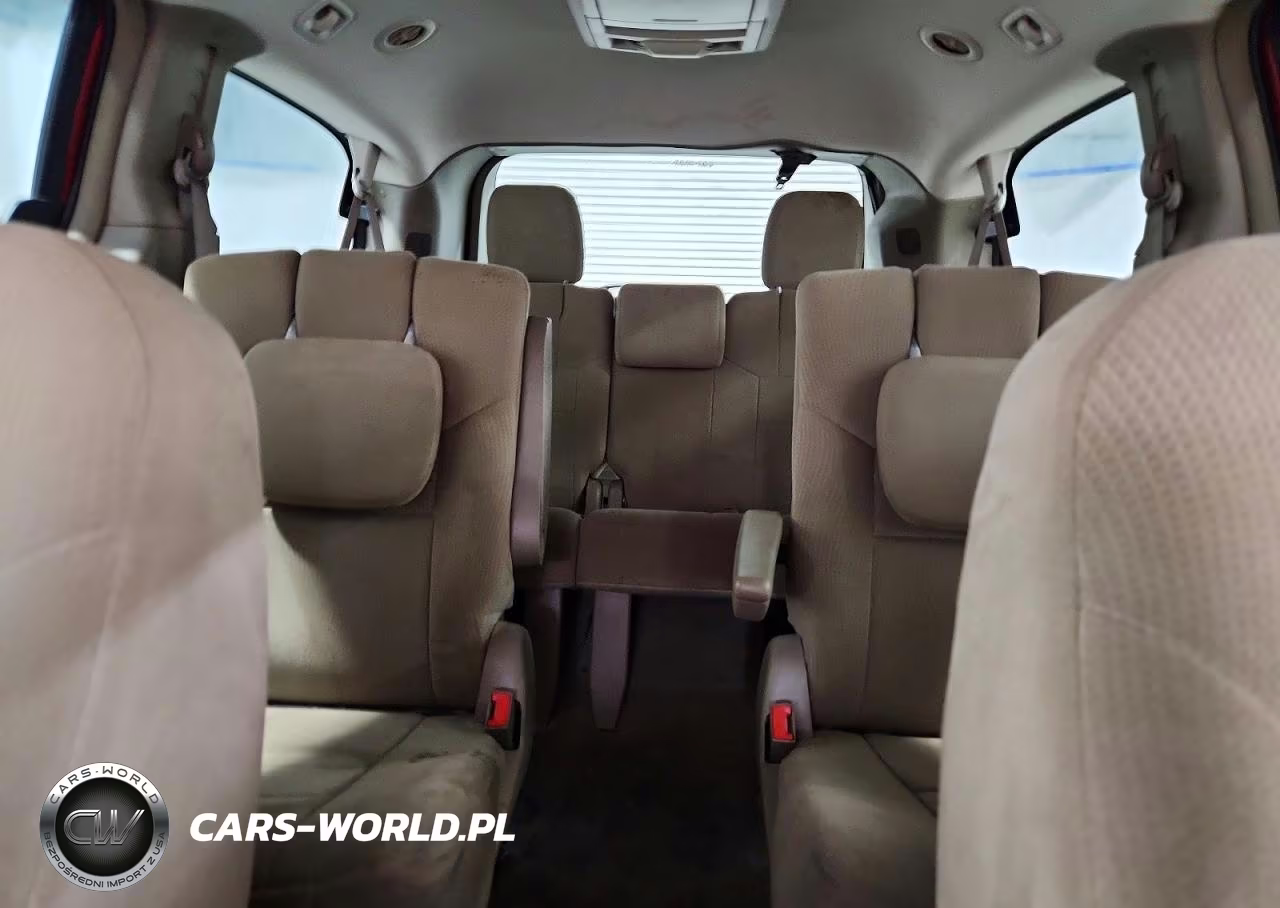 2011 Chrysler Town & Country Touring VIN:2A4RR5DG1BR638648 - 10