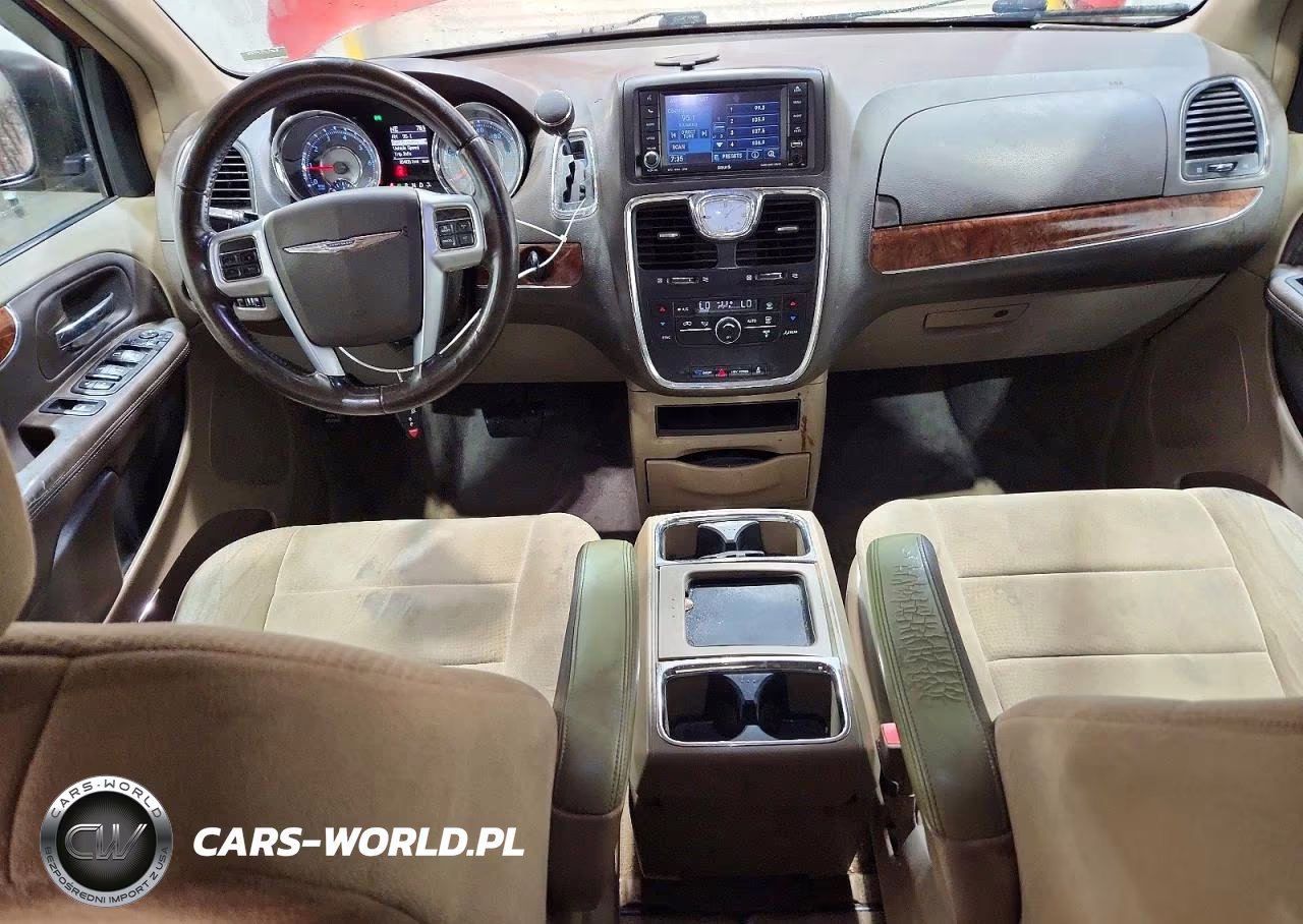 2011 Chrysler Town & Country Touring VIN:2A4RR5DG1BR638648 - 8