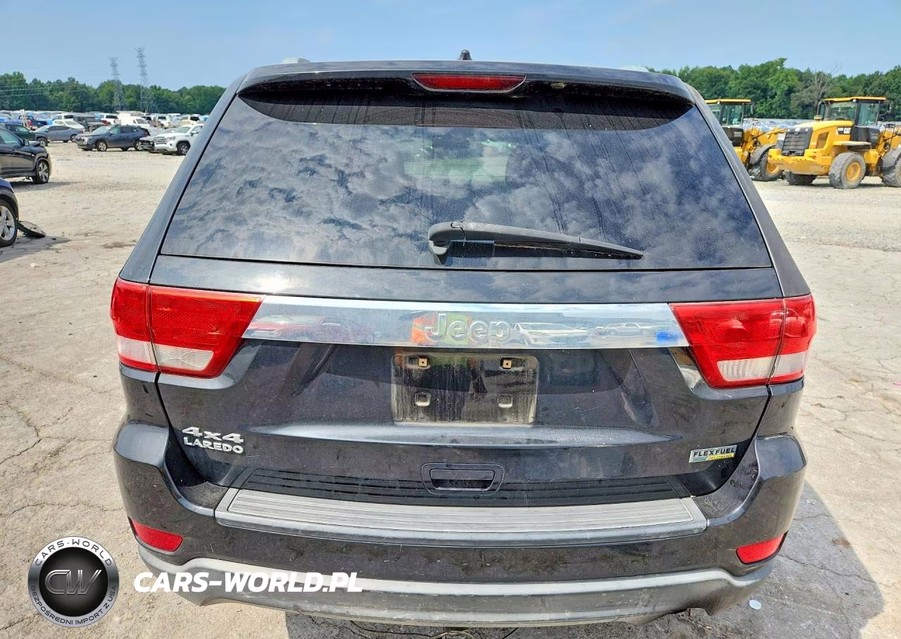 2011 Jeep Grand Cherokee Laredo VIN:1J4RR4GG2BC612011 - 6