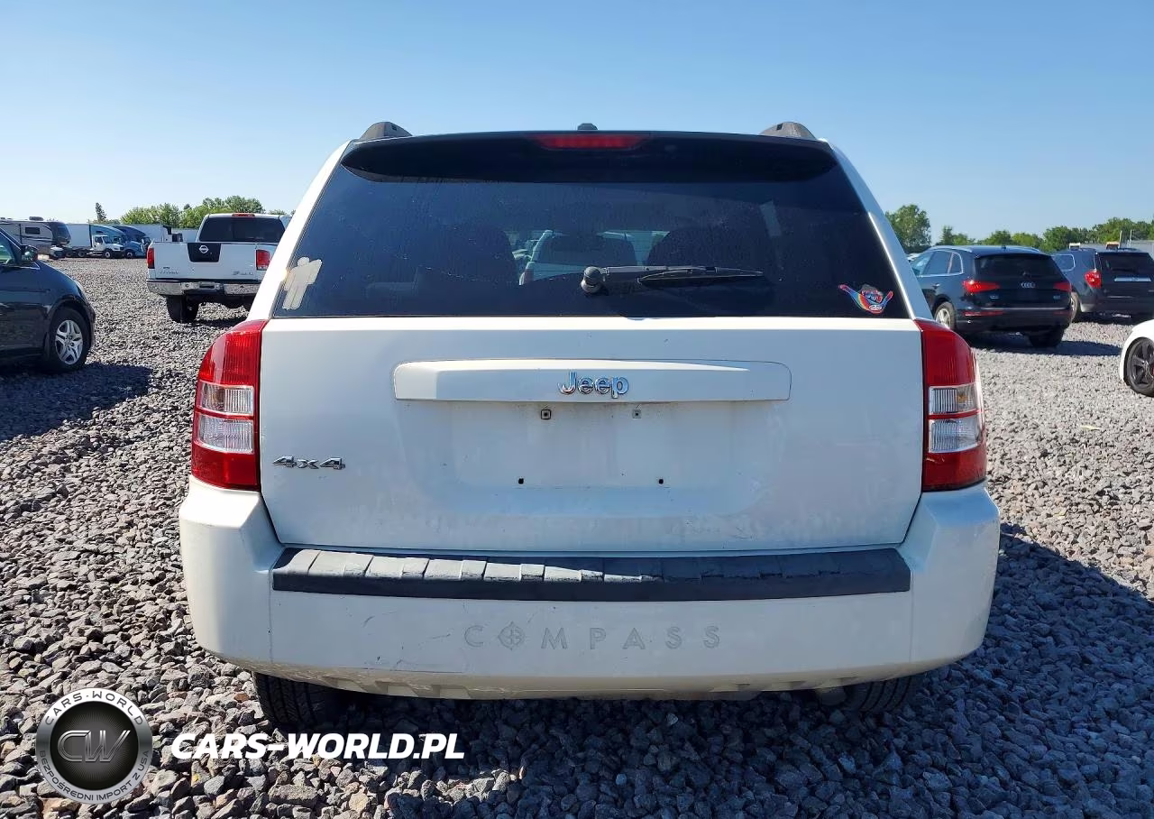 2007 Jeep Compass VIN:1J8FF47W87D204003 - 6