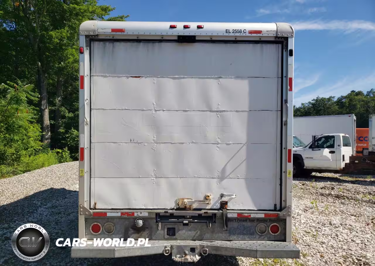 2009 Ford Econoline E450 Super Duty Cutaway Van VIN:1FDXE45SX9DA08206 - 6