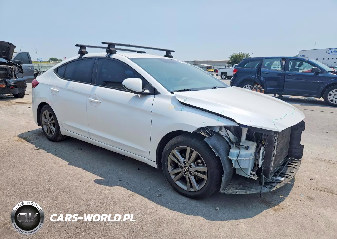 2017 Hyundai Elantra Se VIN:5NPD84LF6HH000391 - 4
