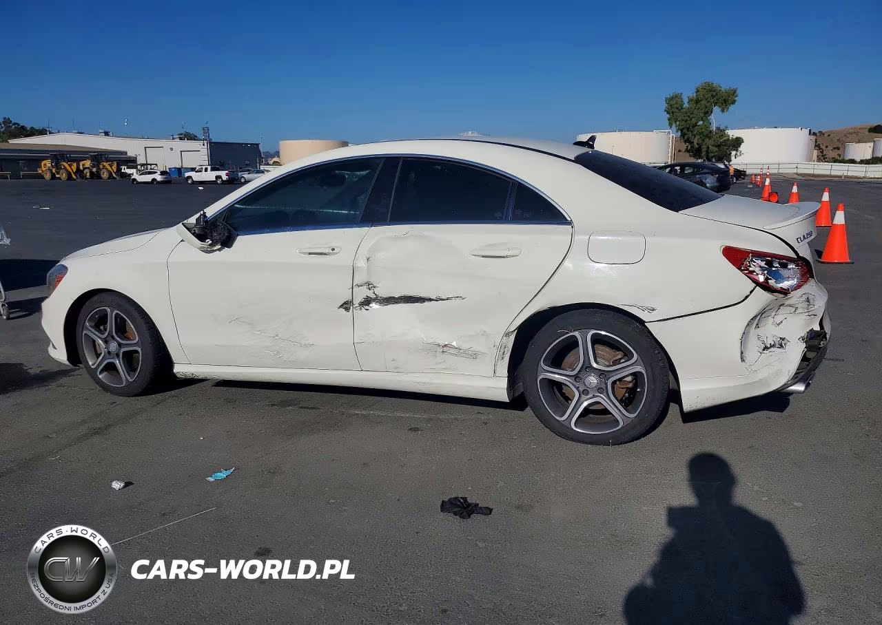 2014 Mercedes-Benz Cla 250 VIN:WDDSJ4EB7EN148945 - 2