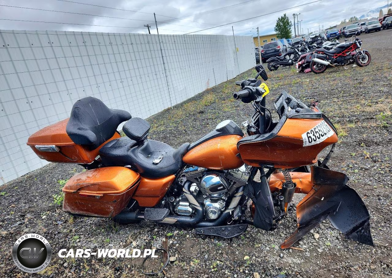 2015 Harley-Davidson Fltrxs Road Glide Special
