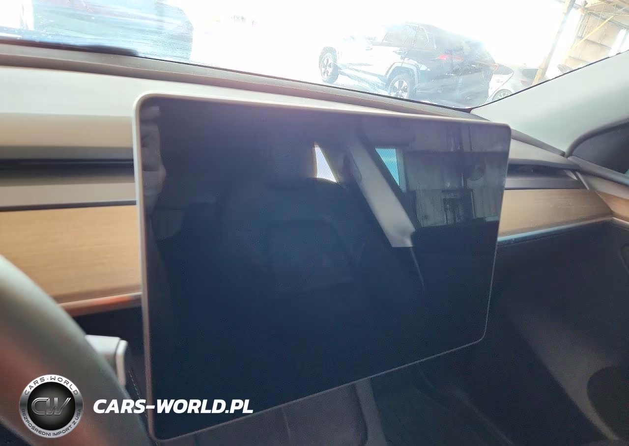 2024 Tesla Model Y Rwd VIN:7SAYGDED1RF193049 - 9