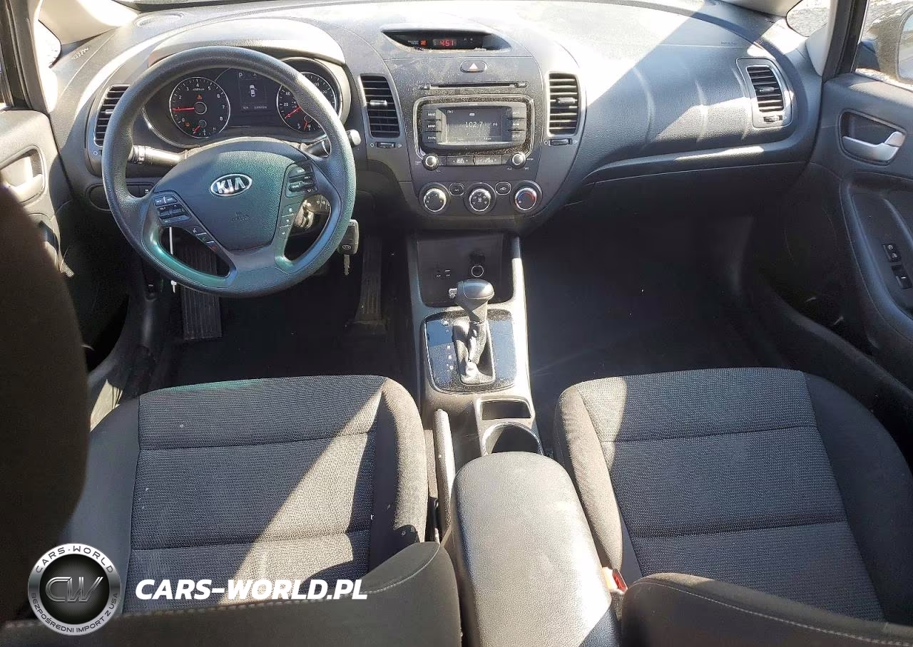 2018 Kia Forte Lx VIN:3KPFK4A73JE273725 - 8