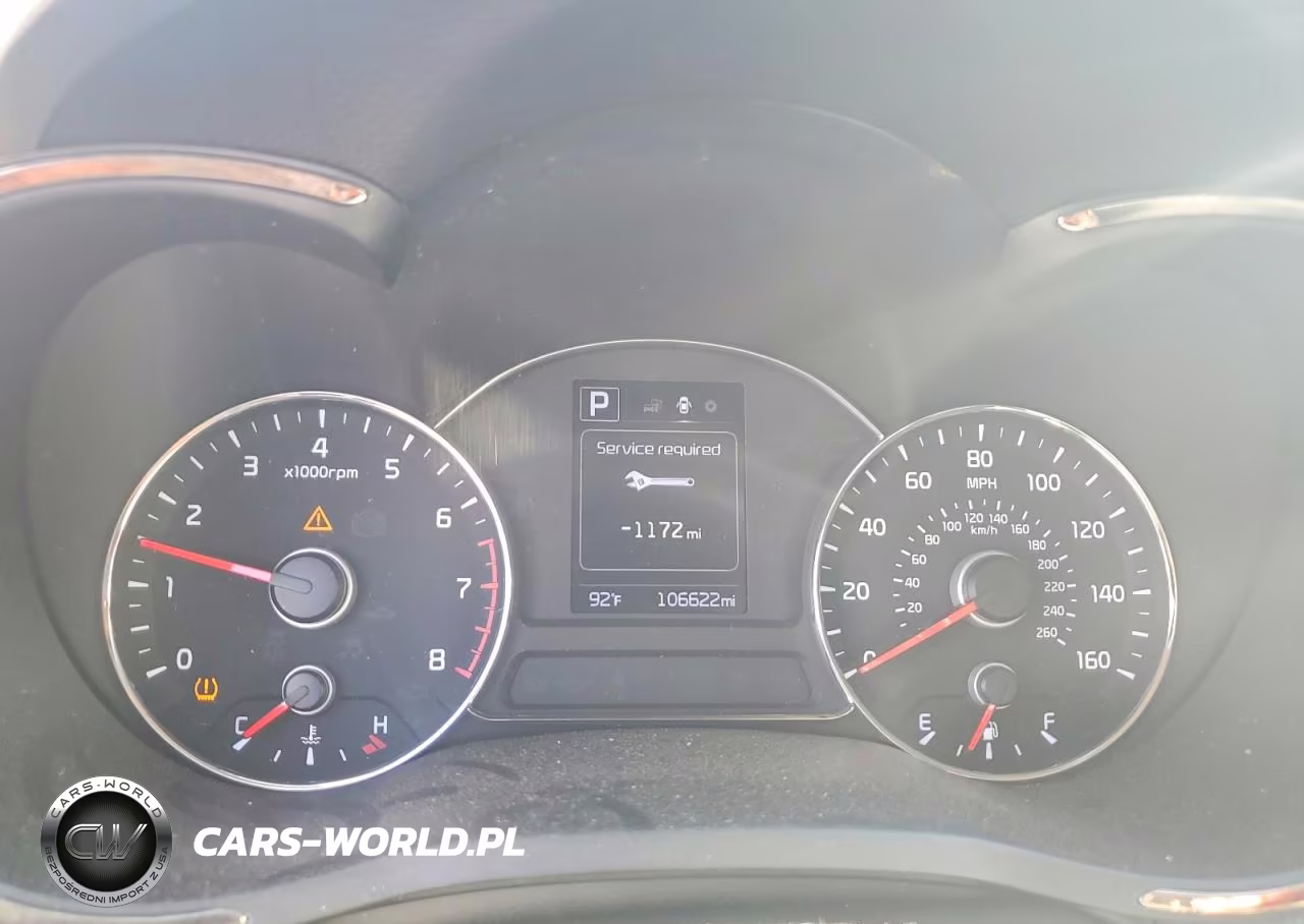 2018 Kia Forte Lx VIN:3KPFK4A73JE273725 - 9