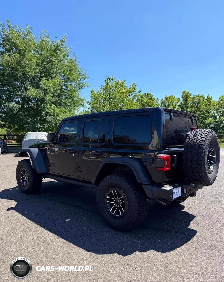 2026 Jeep Wrangler 392 VIN:1C4RJXSJ9TW246839 - 3