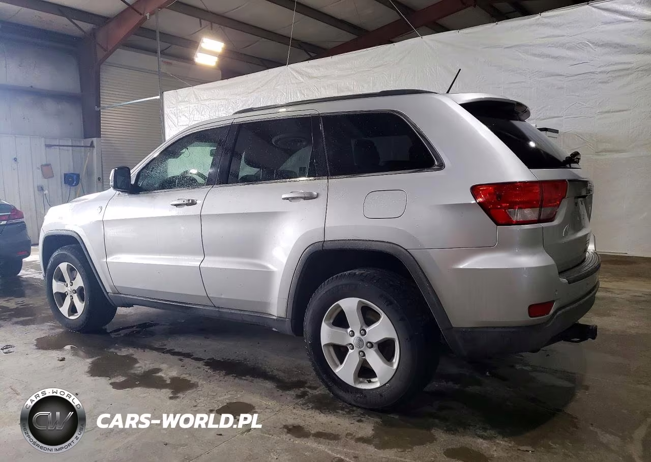 2011 Jeep Grand Cherokee Laredo VIN:1J4RR4GG2BC543157 - 2