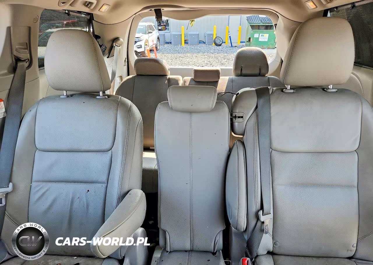 2017 Toyota Sienna Xle 8-Passenger VIN:5TDYZ3DC2HS794183 - 10