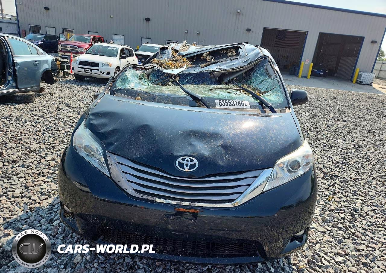 2017 Toyota Sienna Xle 8-Passenger VIN:5TDYZ3DC2HS794183 - 5