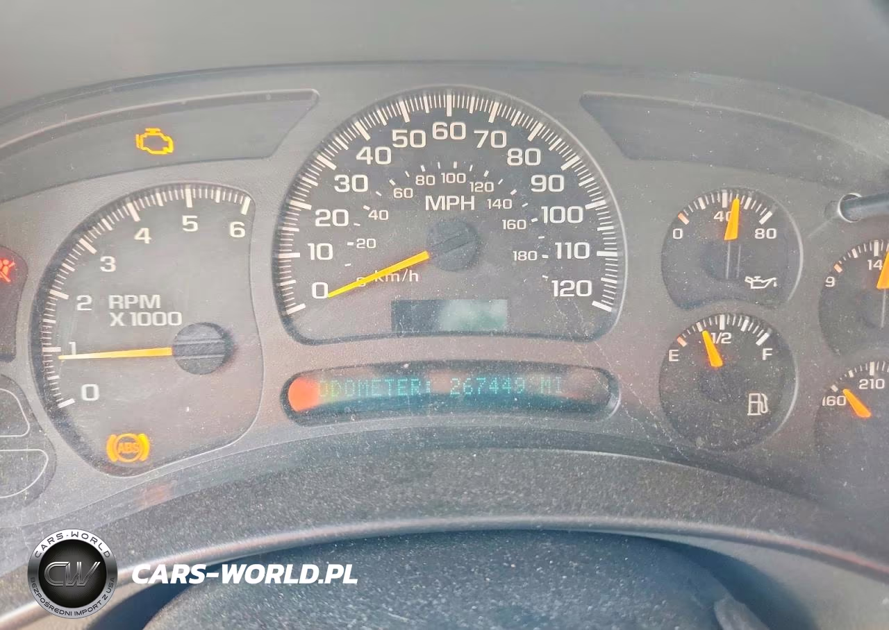 2004 Chevrolet Tahoe VIN:1GNEK13T44R220147 - 9