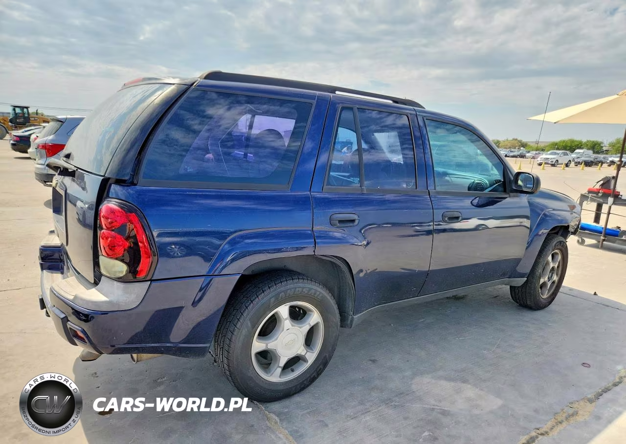2007 Chevrolet Trailblazer Ls VIN:1GNDS13S172303227 - 3