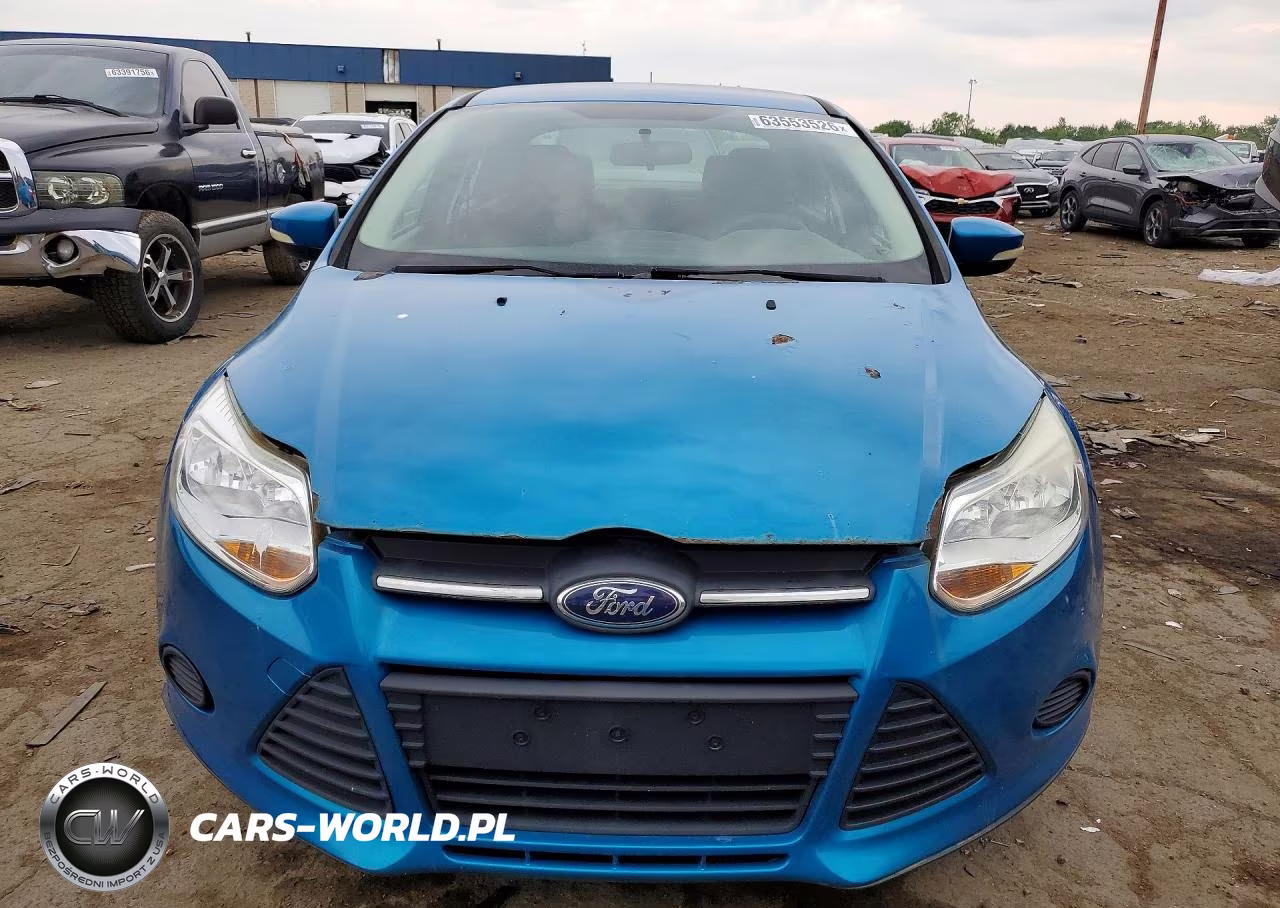 2014 Ford Focus Se VIN:1FADP3F29EL224385 - 5