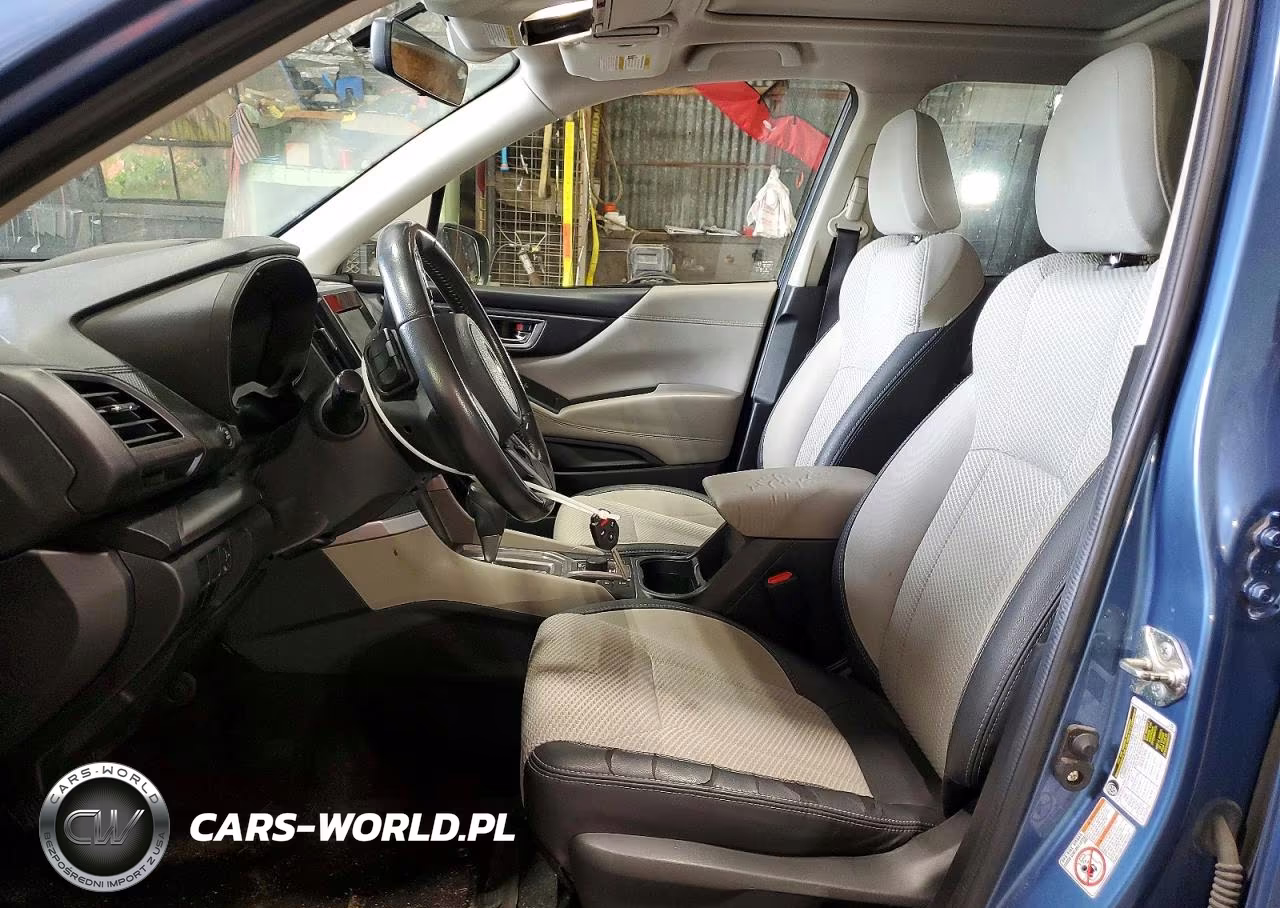 2019 Subaru Forester Premium VIN:JF2SKAEC4KH549122 - 7
