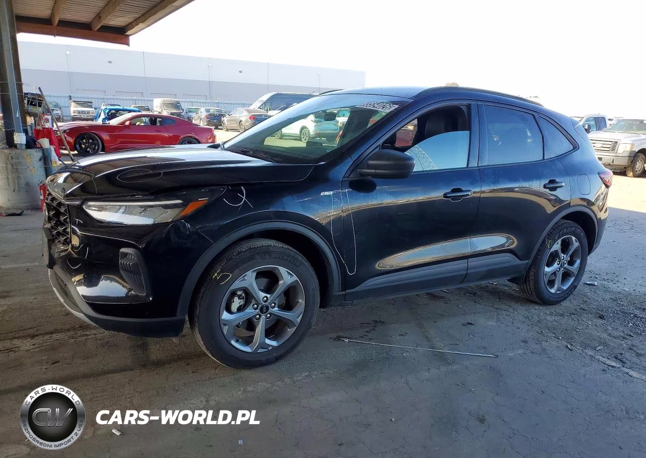 2025 Ford Escape St Line – zdjęcie 1 z 13
