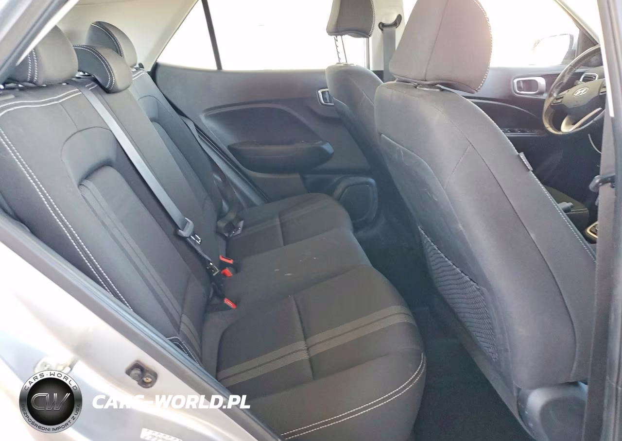 2022 Hyundai Venue Sel VIN:KMHRC8A38NU200593 - 11