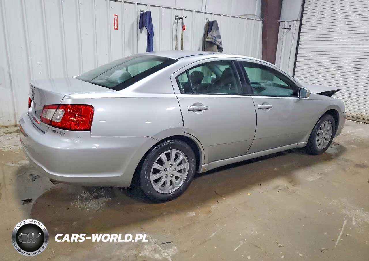2011 Mitsubishi Galant Fe VIN:4A32B2FF9BE028652 - 3