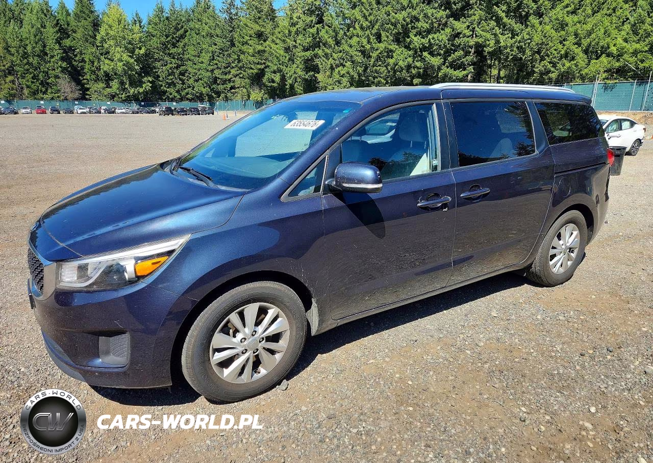 2015 Kia Sedona Lx