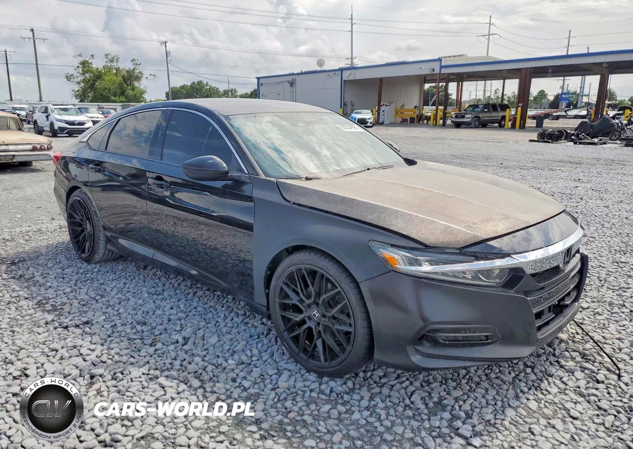 2018 Honda Accord Sport VIN:1HGCV1F36JA244609 - 4