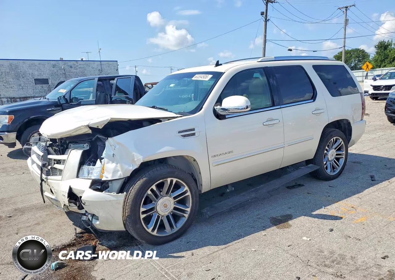 2013 Cadillac Escalade Premium
