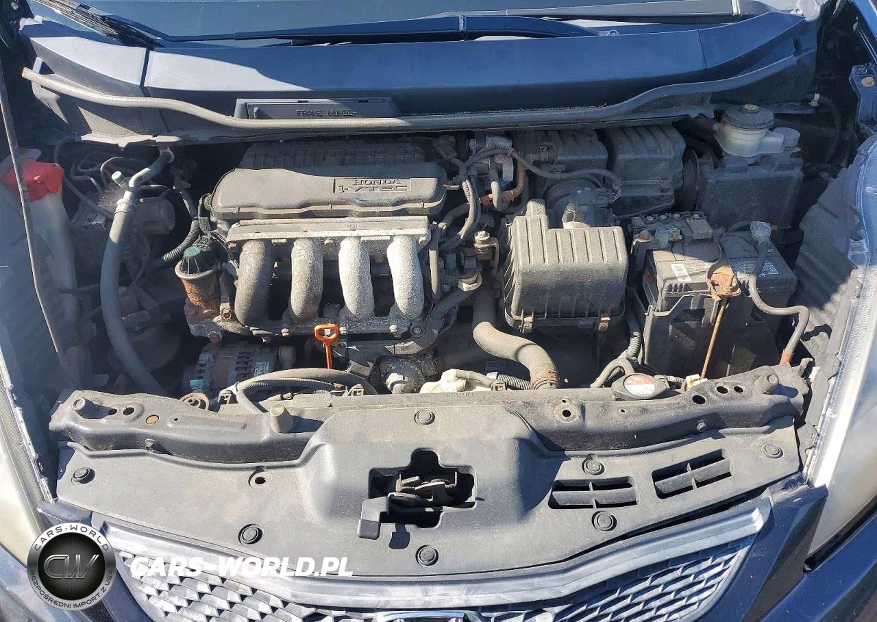 2011 Honda Fit VIN:JHMGE8G32BS007729 - 11