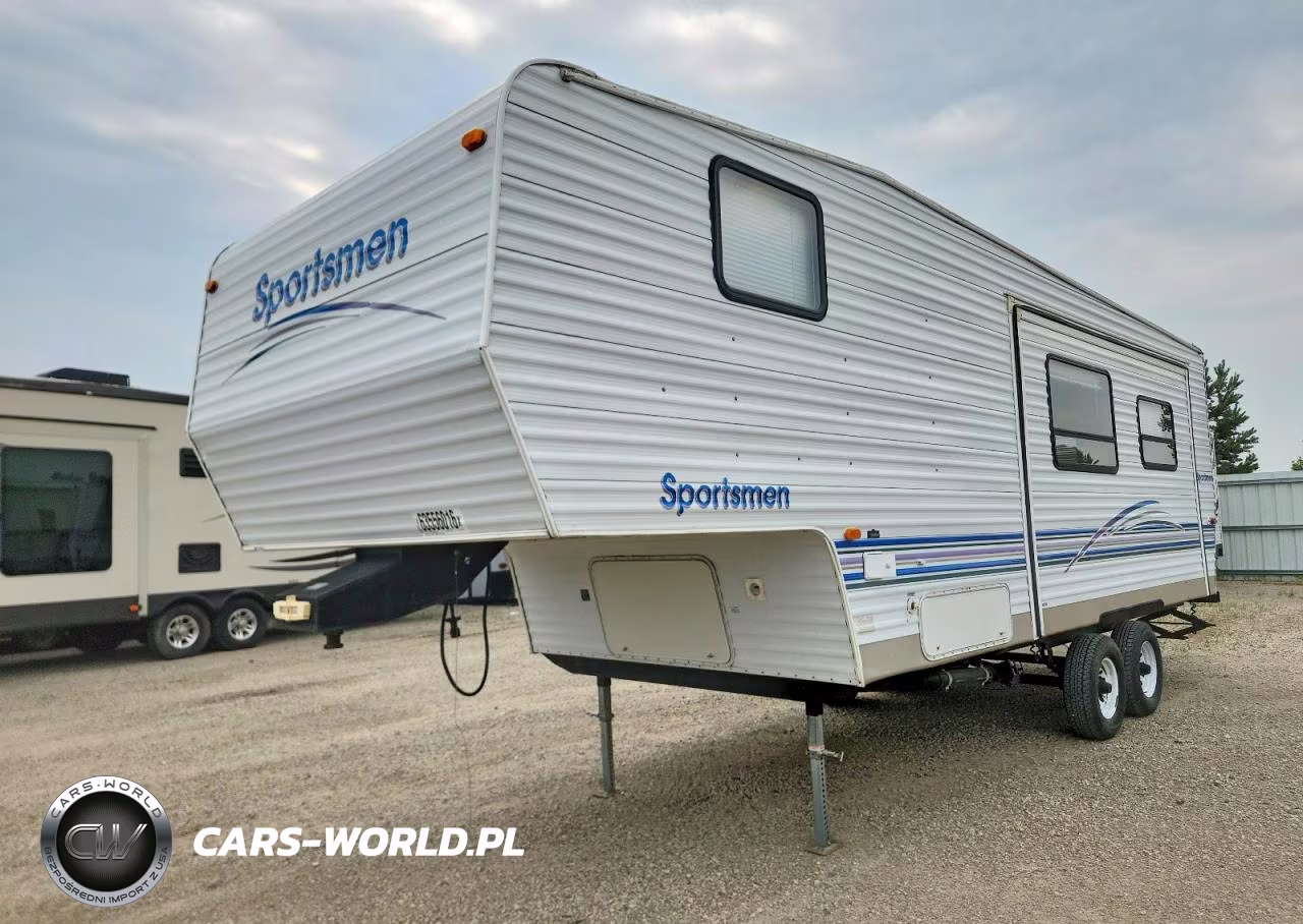 2000 Sportsmen Trailer VIN:4EZFS2627YS117128 - 2