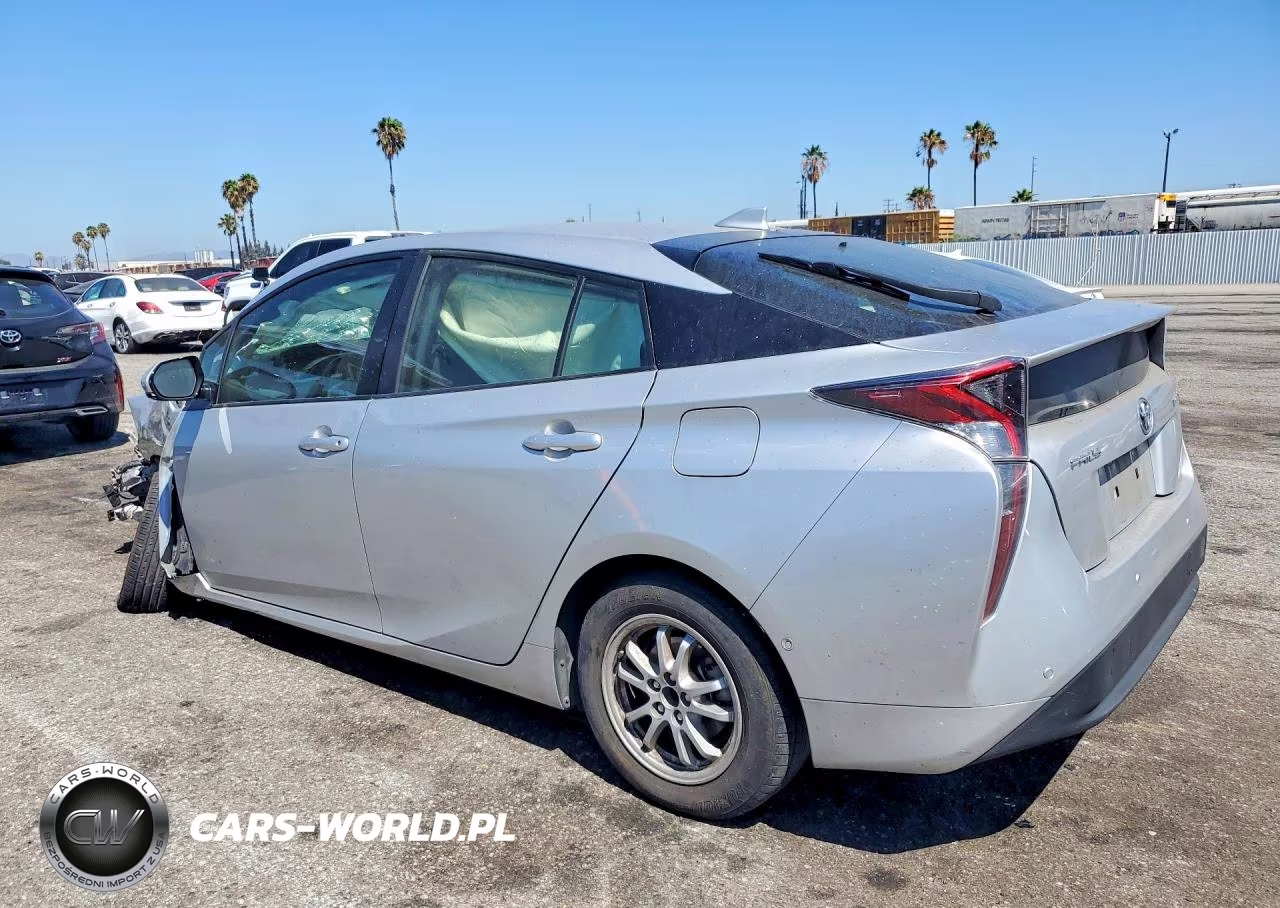 2018 Toyota Prius Two VIN:JTDKBRFU9J3074017 - 2