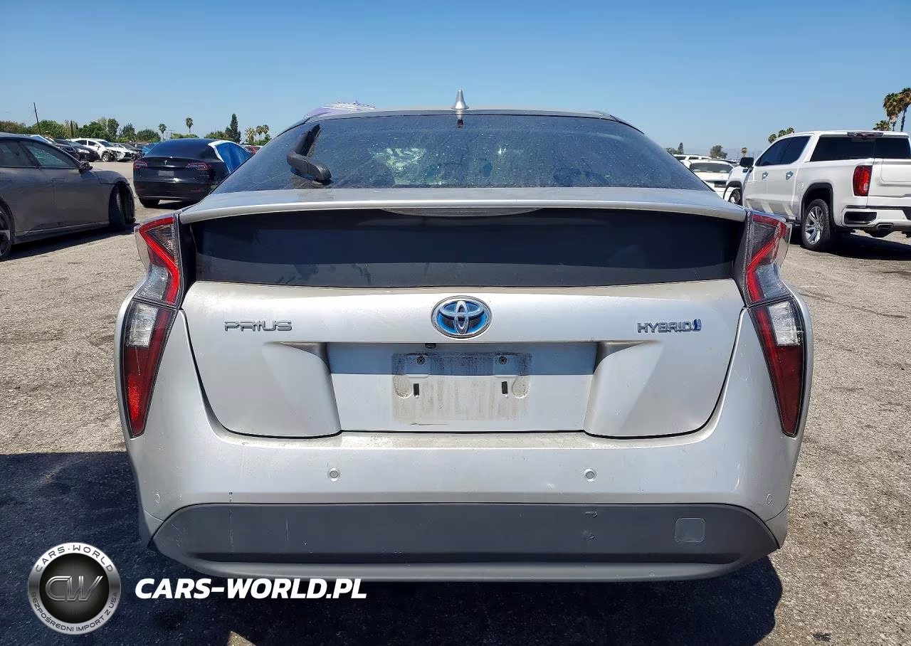 2018 Toyota Prius Two VIN:JTDKBRFU9J3074017 - 6