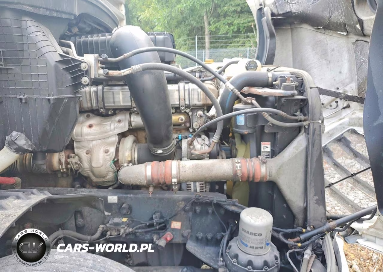 2018 Freightliner Cascadia 126 VIN:3AKJHHDR1JSJZ5673 - 11