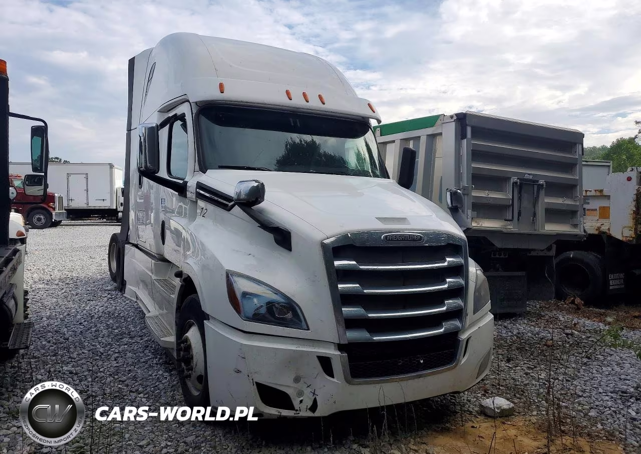 2018 Freightliner Cascadia 126 VIN:3AKJHHDR1JSJZ5673 - 4