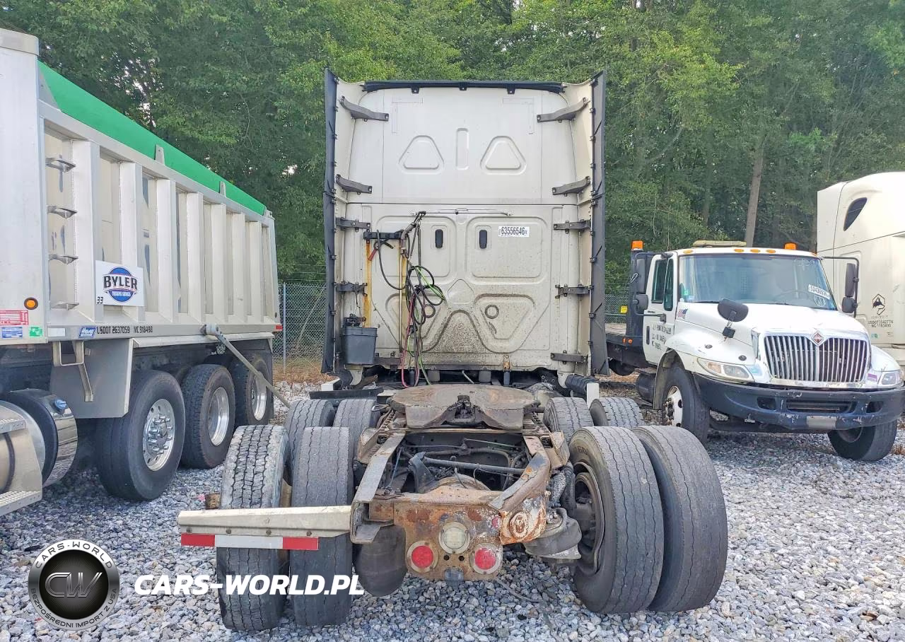2018 Freightliner Cascadia 126 VIN:3AKJHHDR1JSJZ5673 - 6
