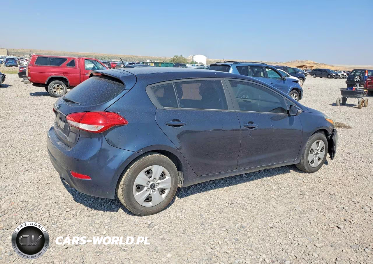 2017 Kia Forte S VIN:KNAFK5A82H5708915 - 3