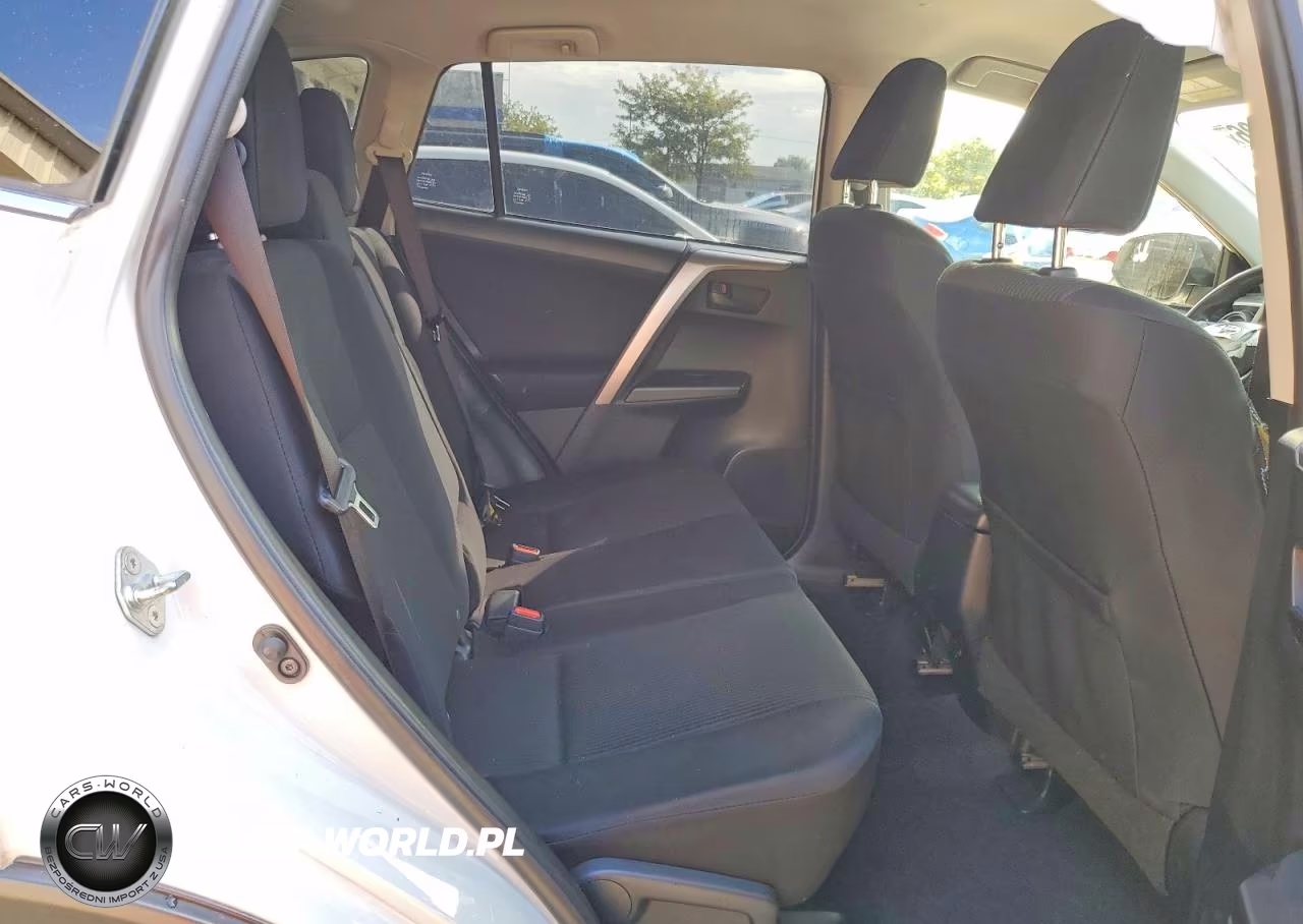 2016 Toyota Rav4 Le VIN:JTMZFREV7GJ082814 - 11