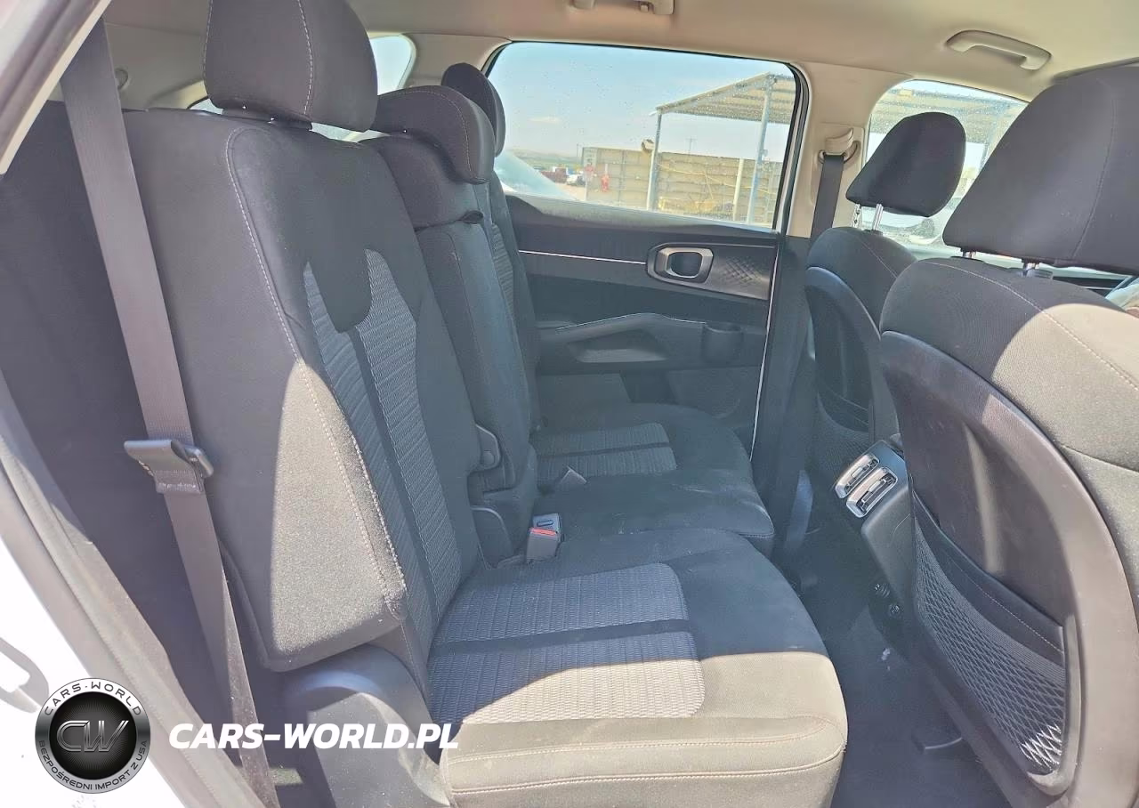 2022 Kia Sorento Lx VIN:5XYRG4LC0NG081745 - 11