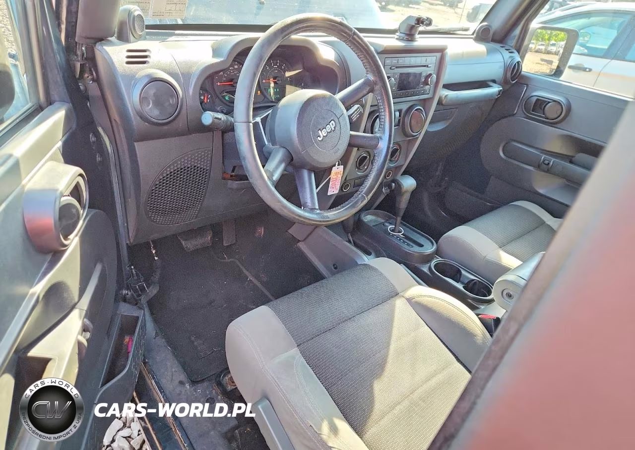 2007 Jeep Wrangler X VIN:1J8FA24197L109418 - 9