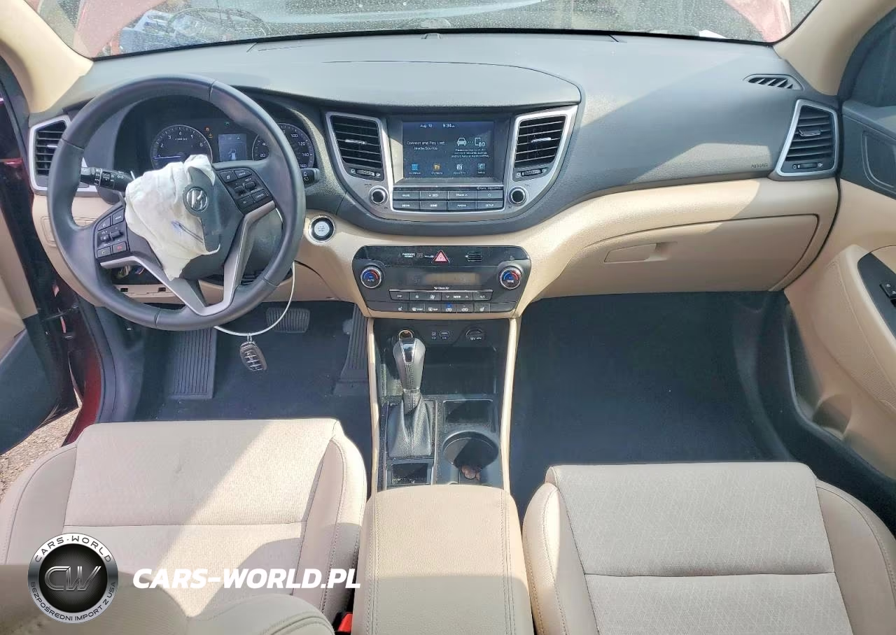 2018 Hyundai Tucson Value VIN:KM8J3CA21JU778245 - 8